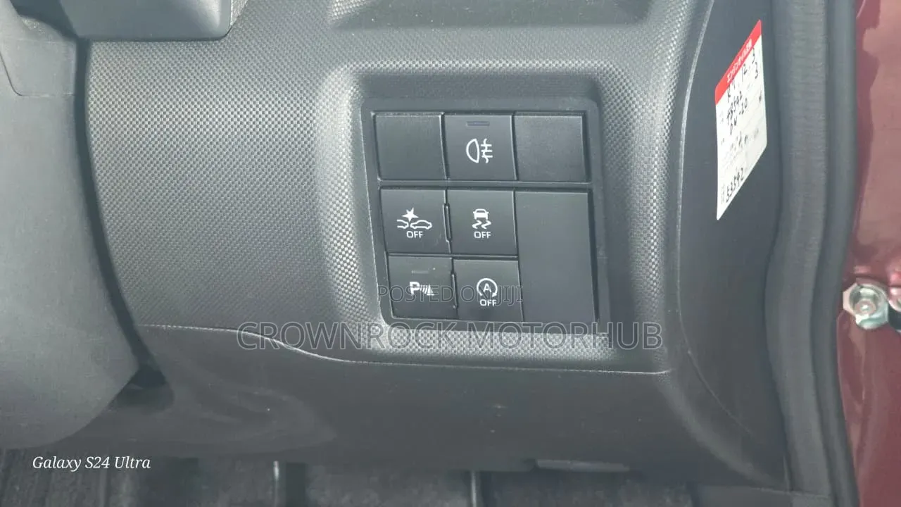 Daihatsu Rocky 2020 Burgundy