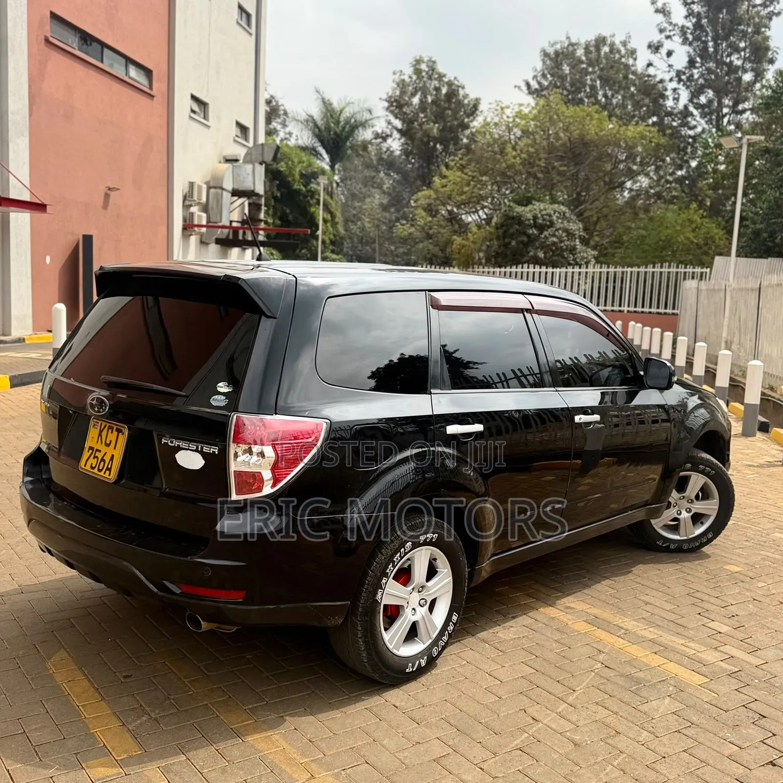 Subaru Forester 2012 Black