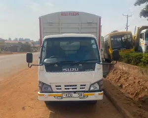 Clean NKR TRUCK YOM 2019 Low Mileage