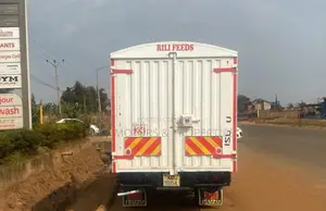 Clean NKR TRUCK YOM 2019 Low Mileage