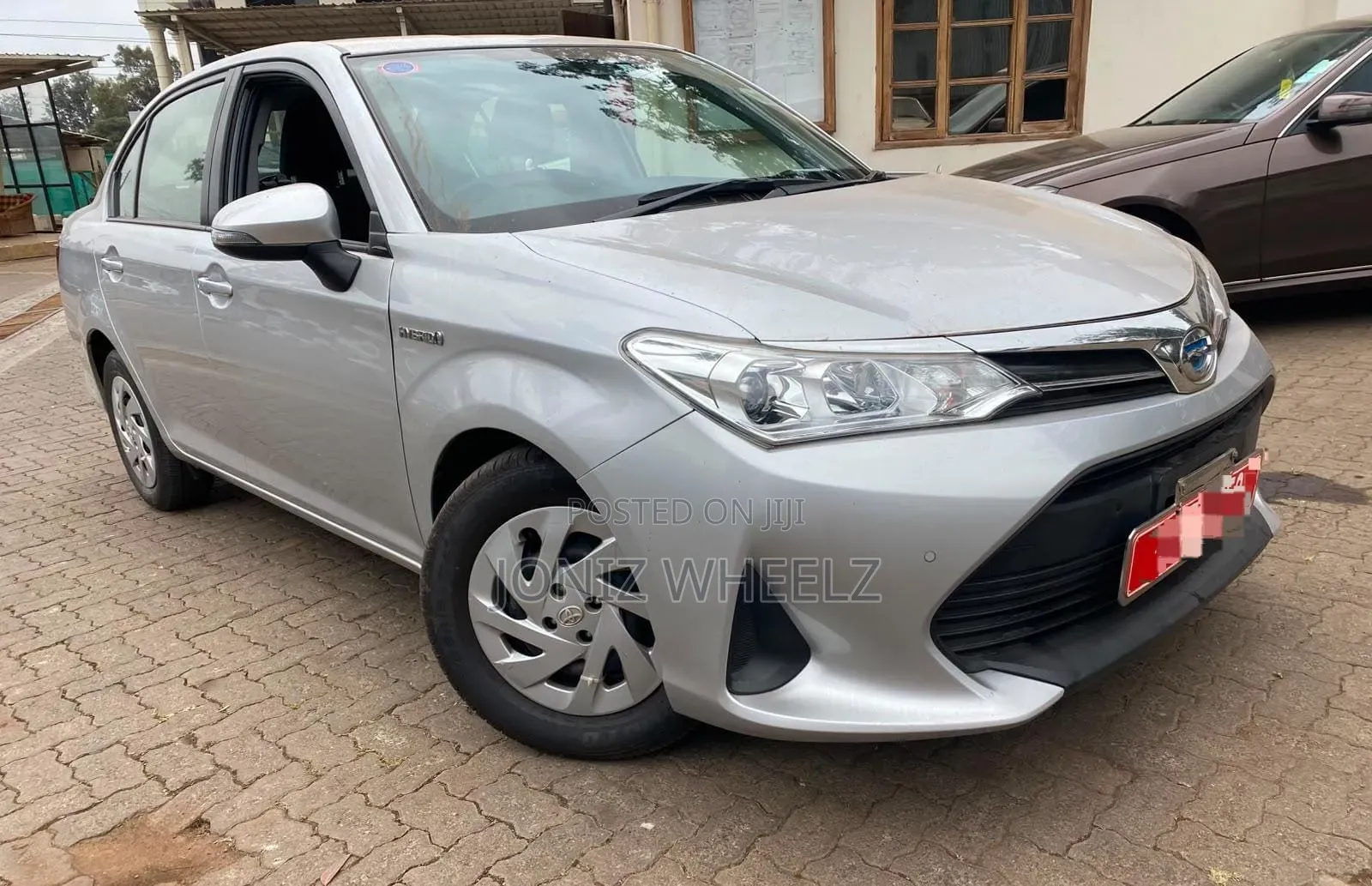 Toyota Axio 2019 Silver