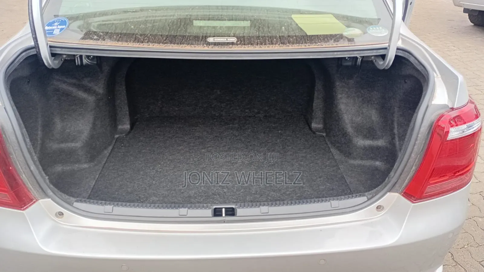 Toyota Axio 2019 Silver