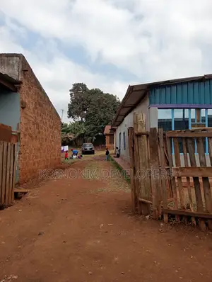 Commercial Plot in Koje Meru Size 182*80