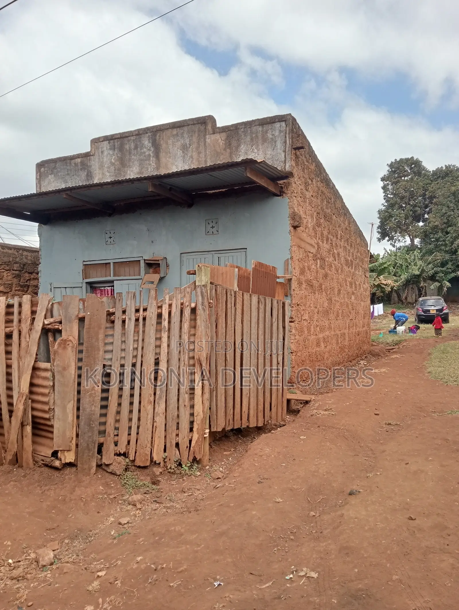 Commercial Plot in Koje Meru Size 182*80