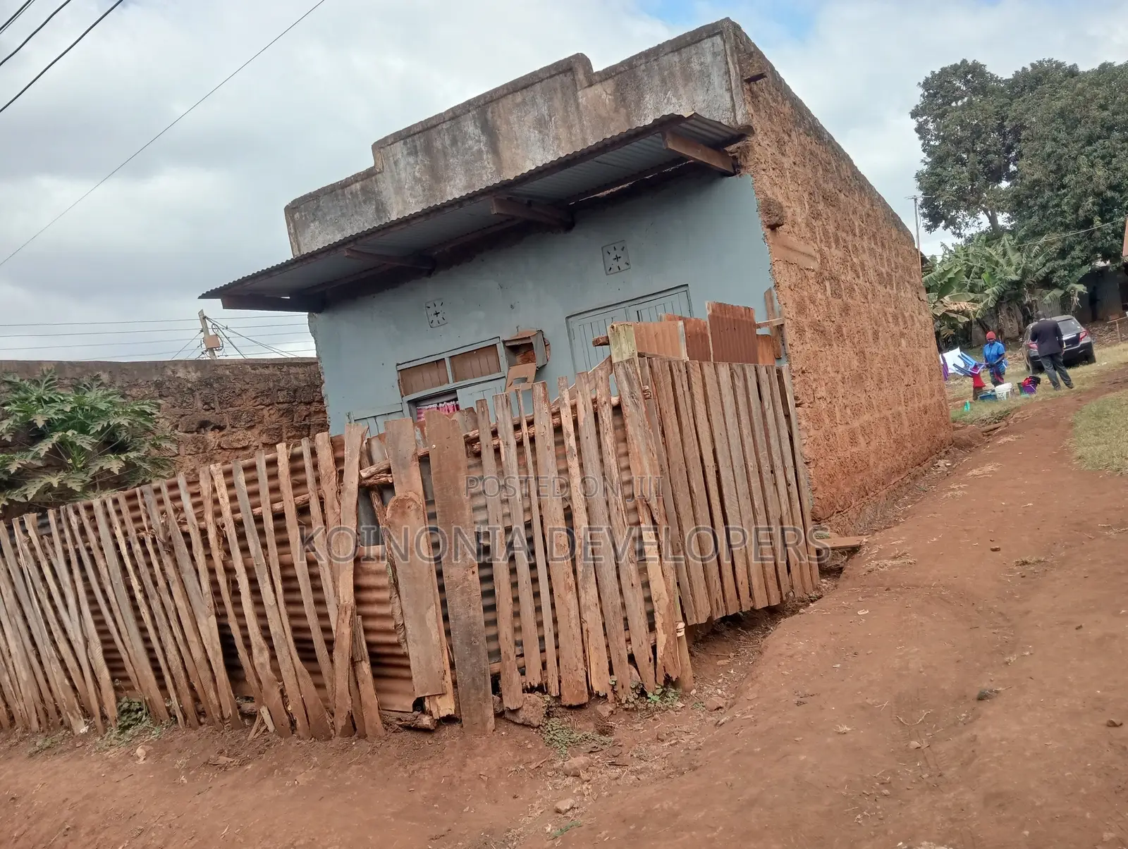 Commercial Plot in Koje Meru Size 182*80