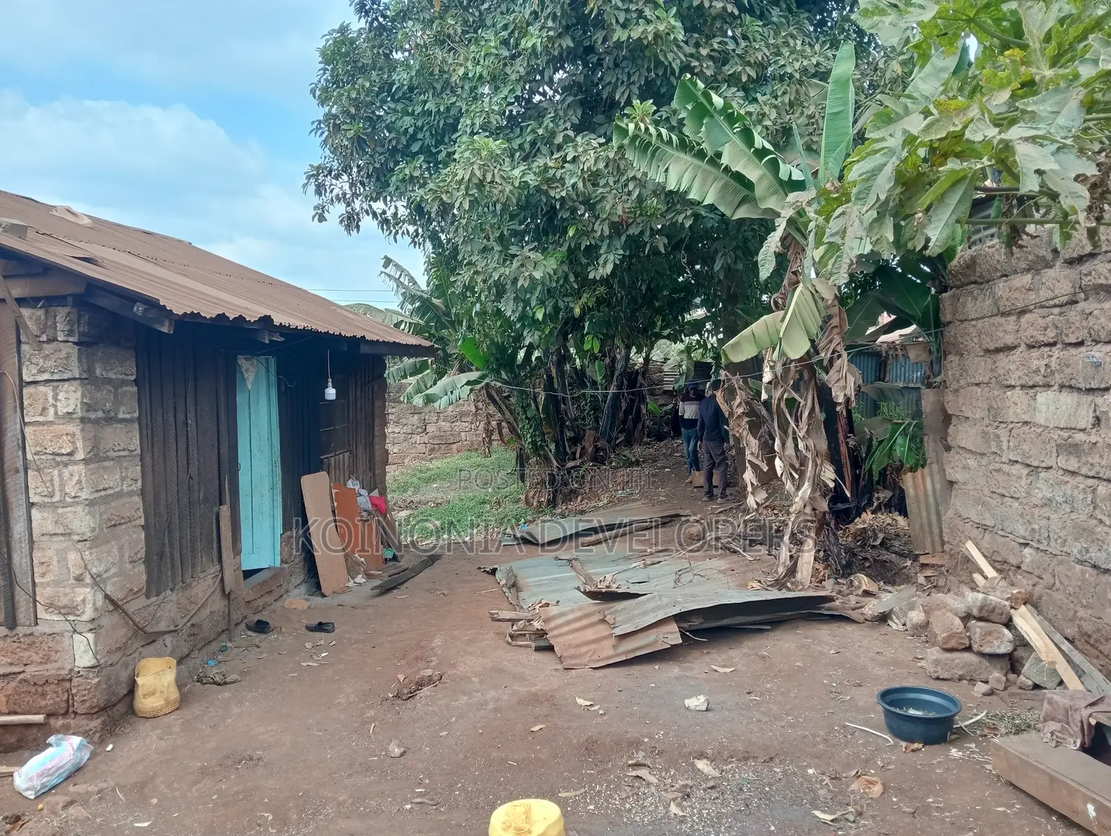 Commercial Plot in Koje Meru Size 182*80