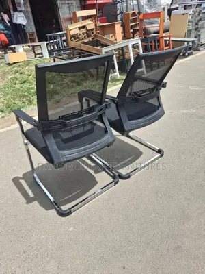 Mesh Visitors Chair
