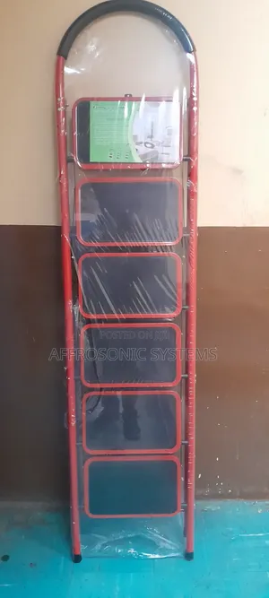 Heavy-Duty 6-Step Steel Folding Ladder With Anti-Slip Steps