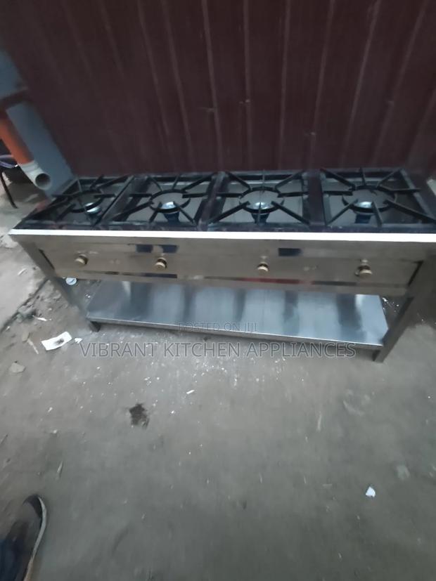 4-Partitioned Commercial Gas Stove