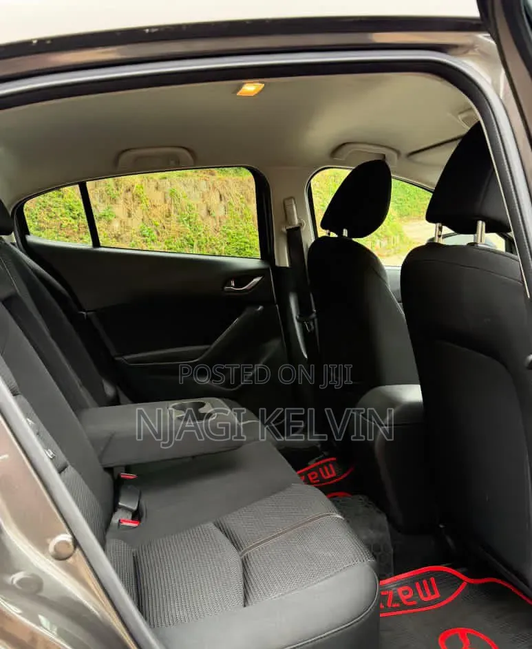 Mazda Axela 2018 Gray