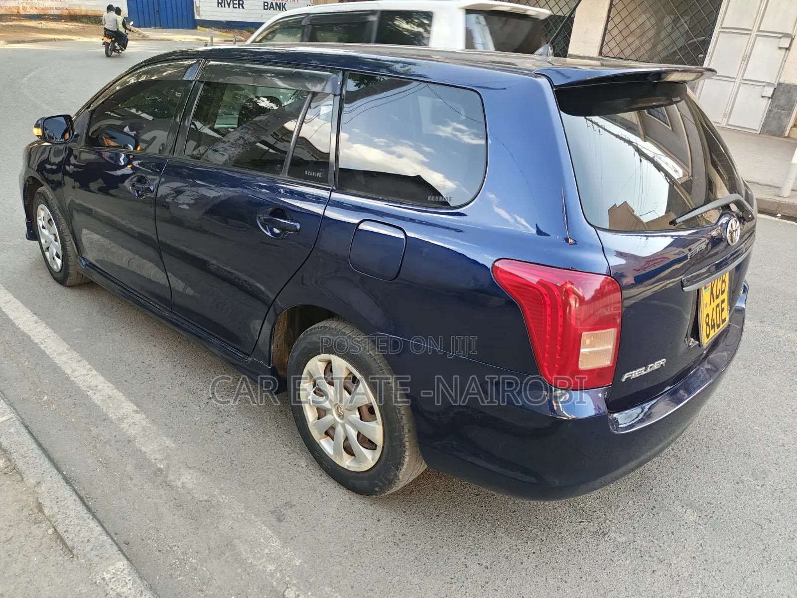 Toyota Corolla Fielder 2010 Blue