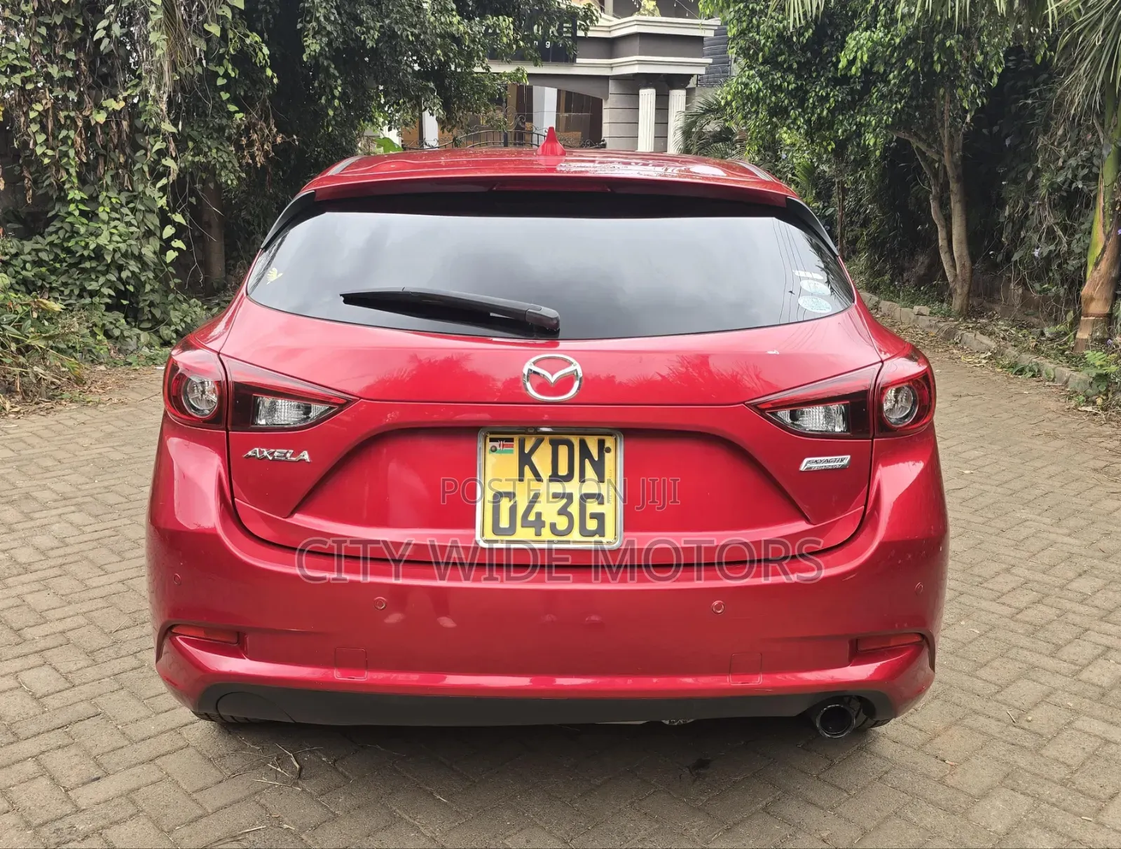 Mazda Axela 2017 Red