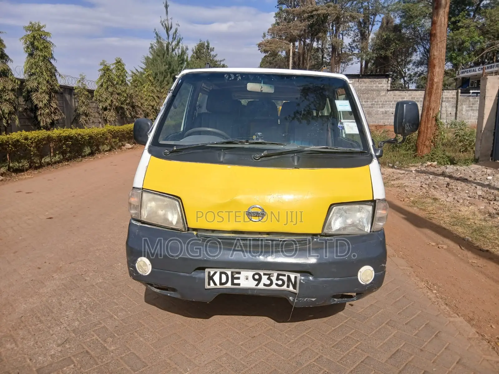 Nissan Vanette 2013 White