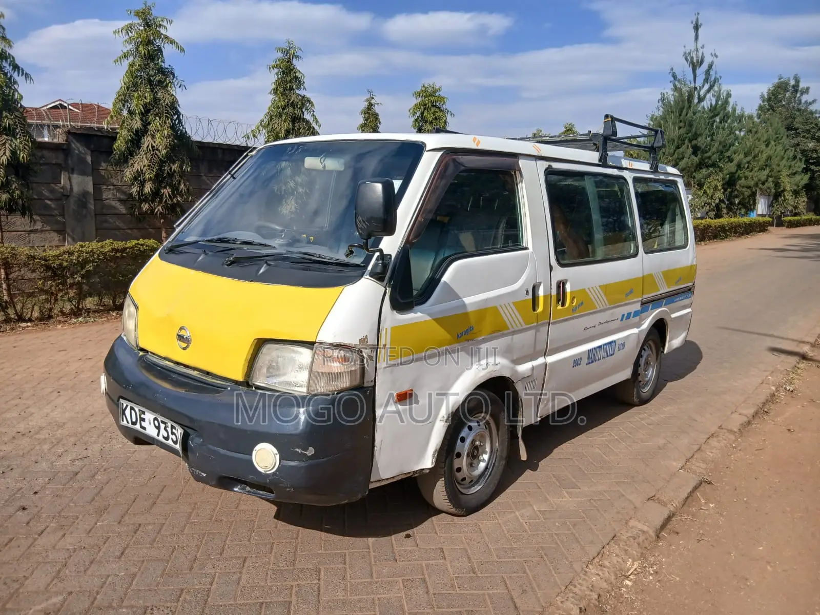 Nissan Vanette 2013 White