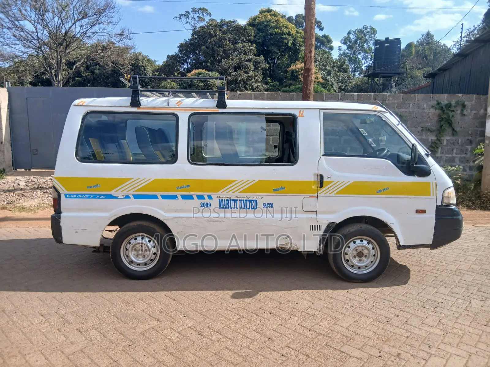 Nissan Vanette 2013 White
