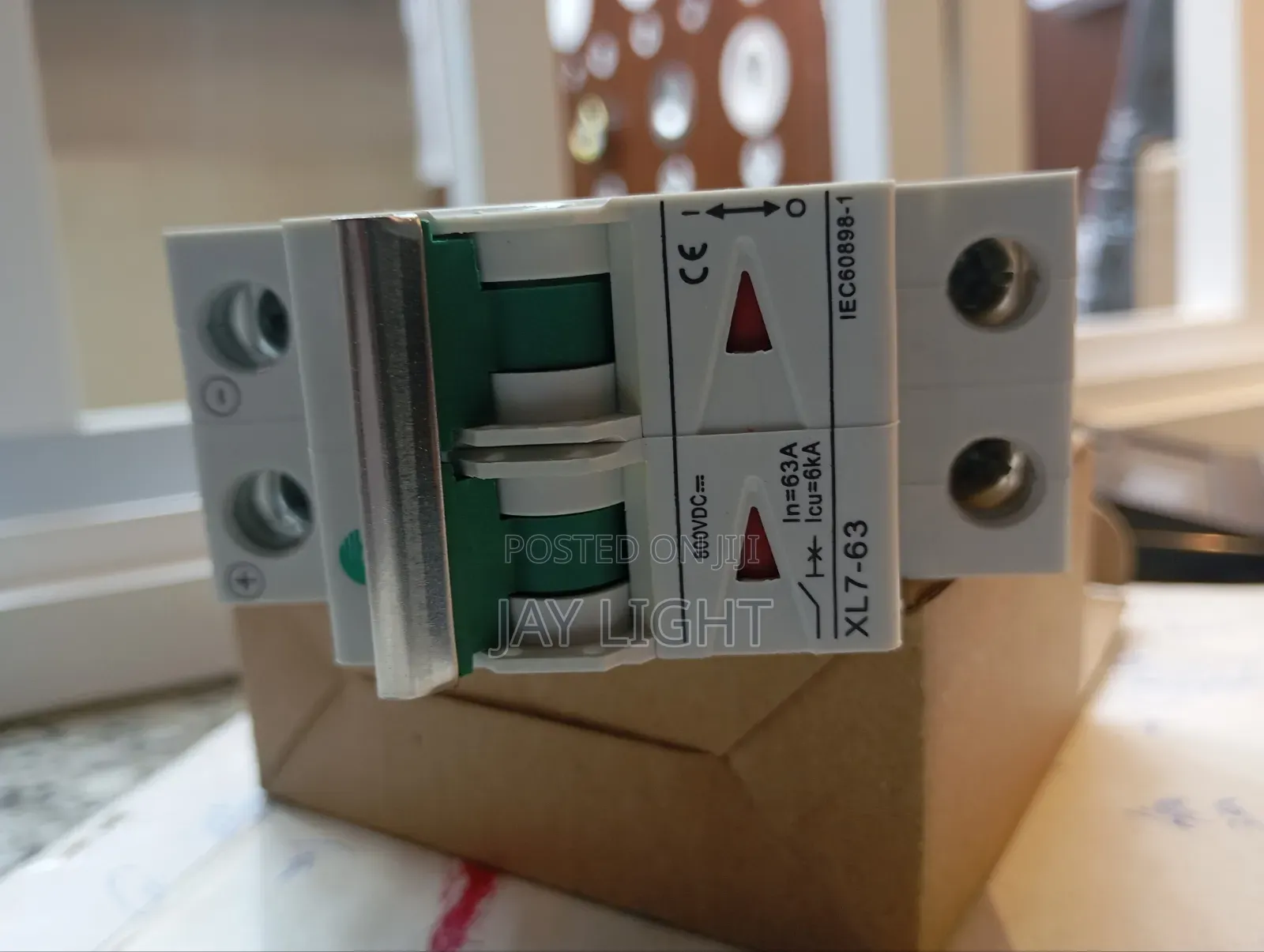 DC 2P MCB 800V 6kA 63A Circuit Breaker With Overload Short Circuit