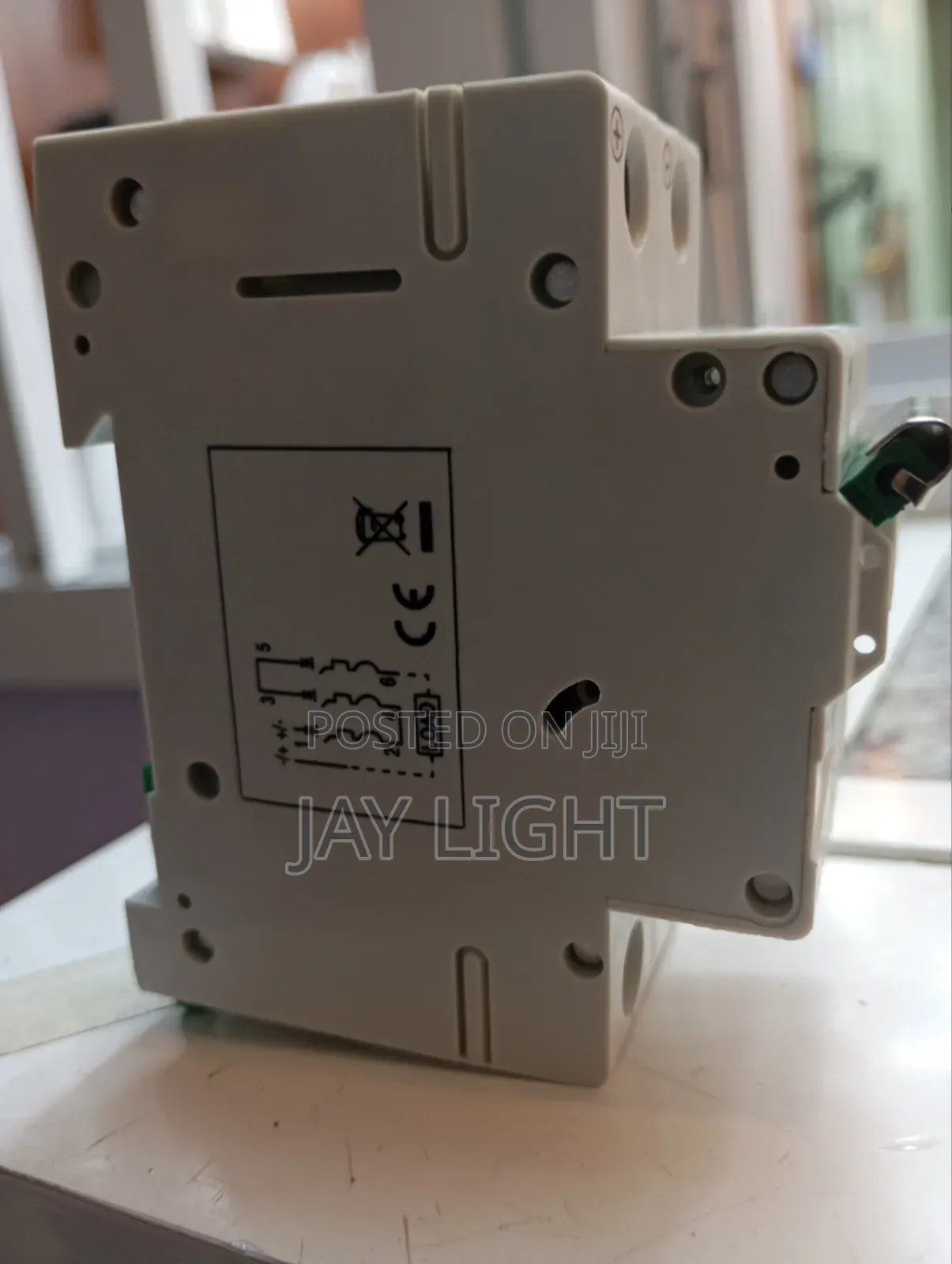 Circuit Breaker With Overload Short Circuit Protection Solar 2p 63A