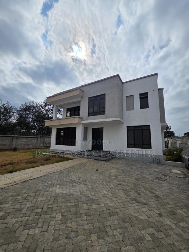 3bdrm Maisonette in Rimpa Plus Dsq for rent