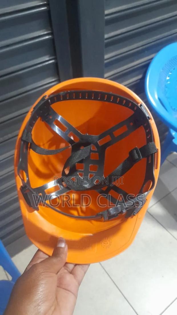Heavy-Duty Safety Helmet – Head Protection,,,,