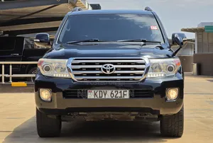 Toyota Land Cruiser 4.6 V8 ZX 2012 Black