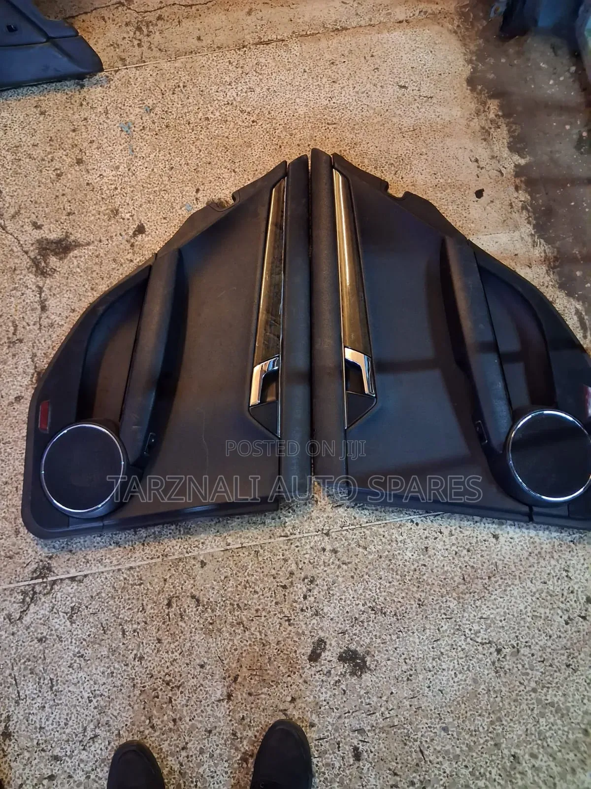 W204 Door Cards