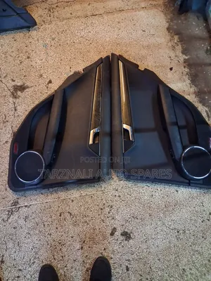 W204 Door Cards
