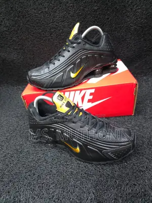 The Nike Shox R4 Sneaker Series Size 40-45