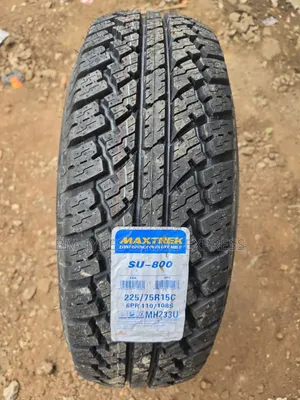 225 /75 R15 Maxtrek (Commercial)