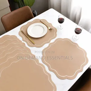 Modern Round Faux Leather PVC Table Mats for Dinning