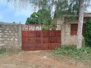 3bdrm House in Kwa Chocha, Shella for sale
