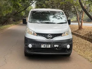 Nissan NV200 2017 Silver