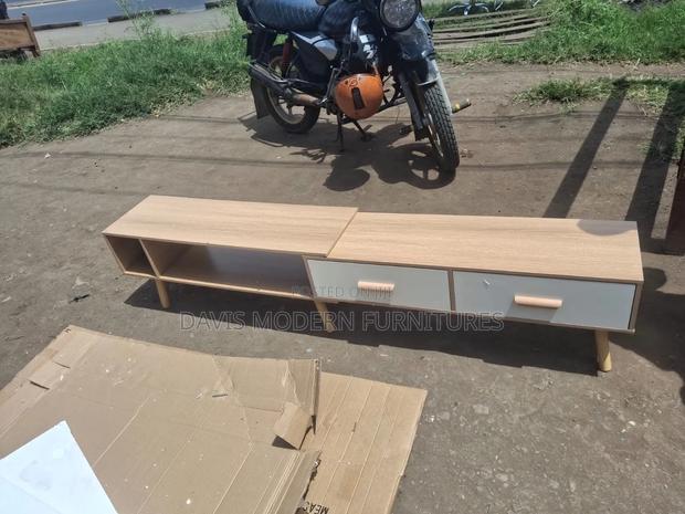 Modern Extendable TV Stand - thumbnail 2