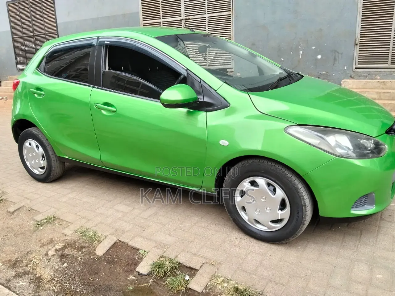 Mazda Demio 2010 Green