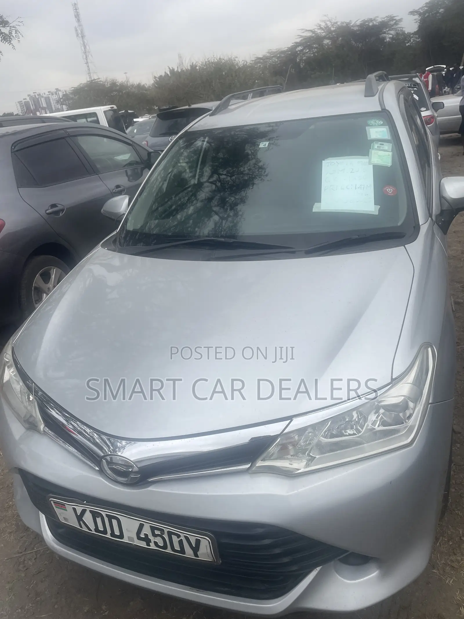 Toyota Corolla Fielder 2016 Silver