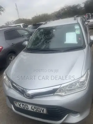 Toyota Corolla Fielder 2016 Silver