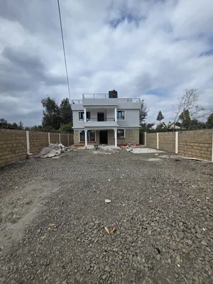 4bdrm Maisonette in Rimpa for sale
