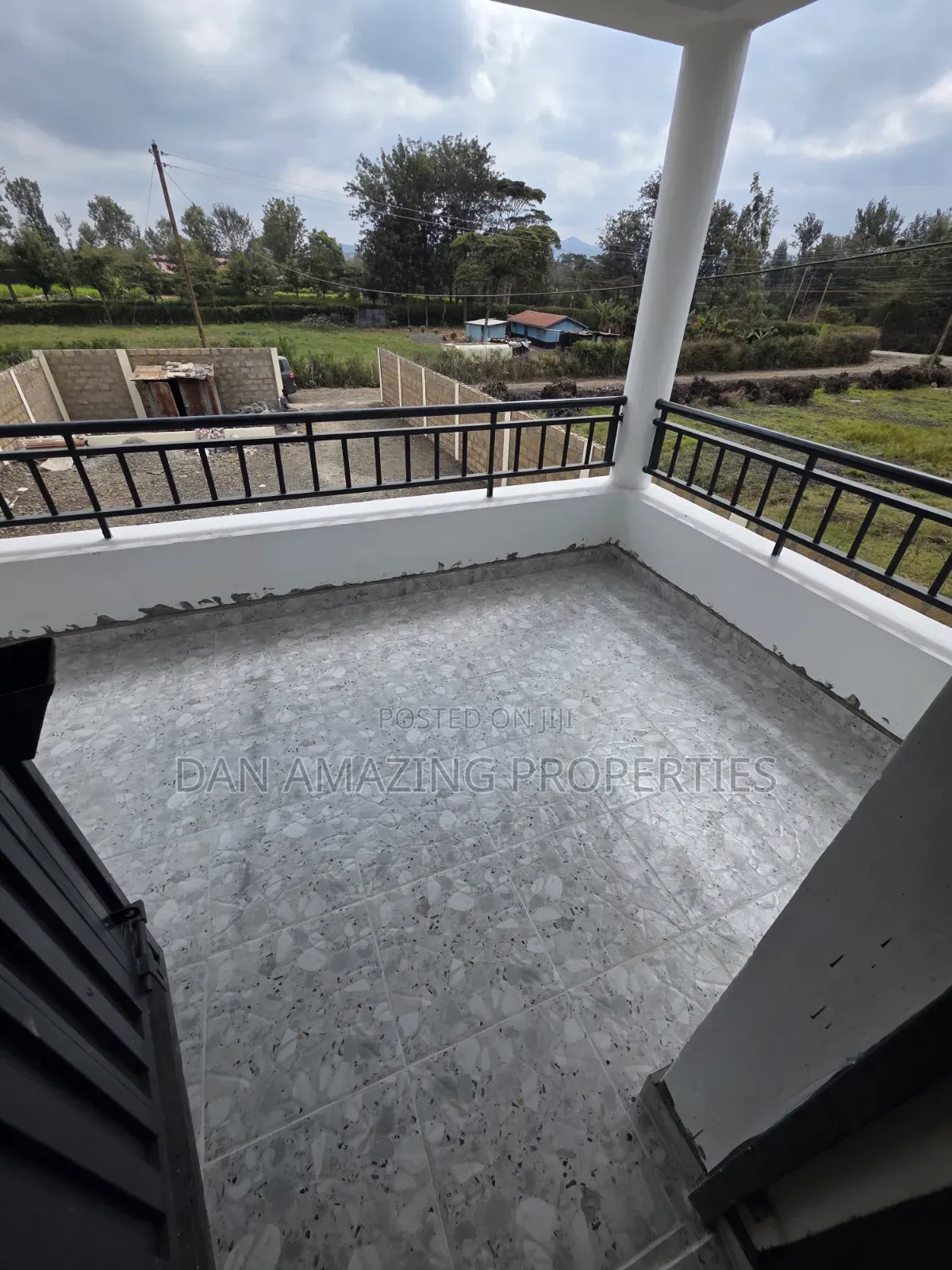 4bdrm Maisonette in Rimpa for sale