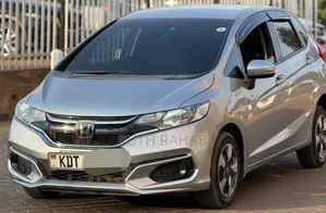 Honda Fit 2018 Silver