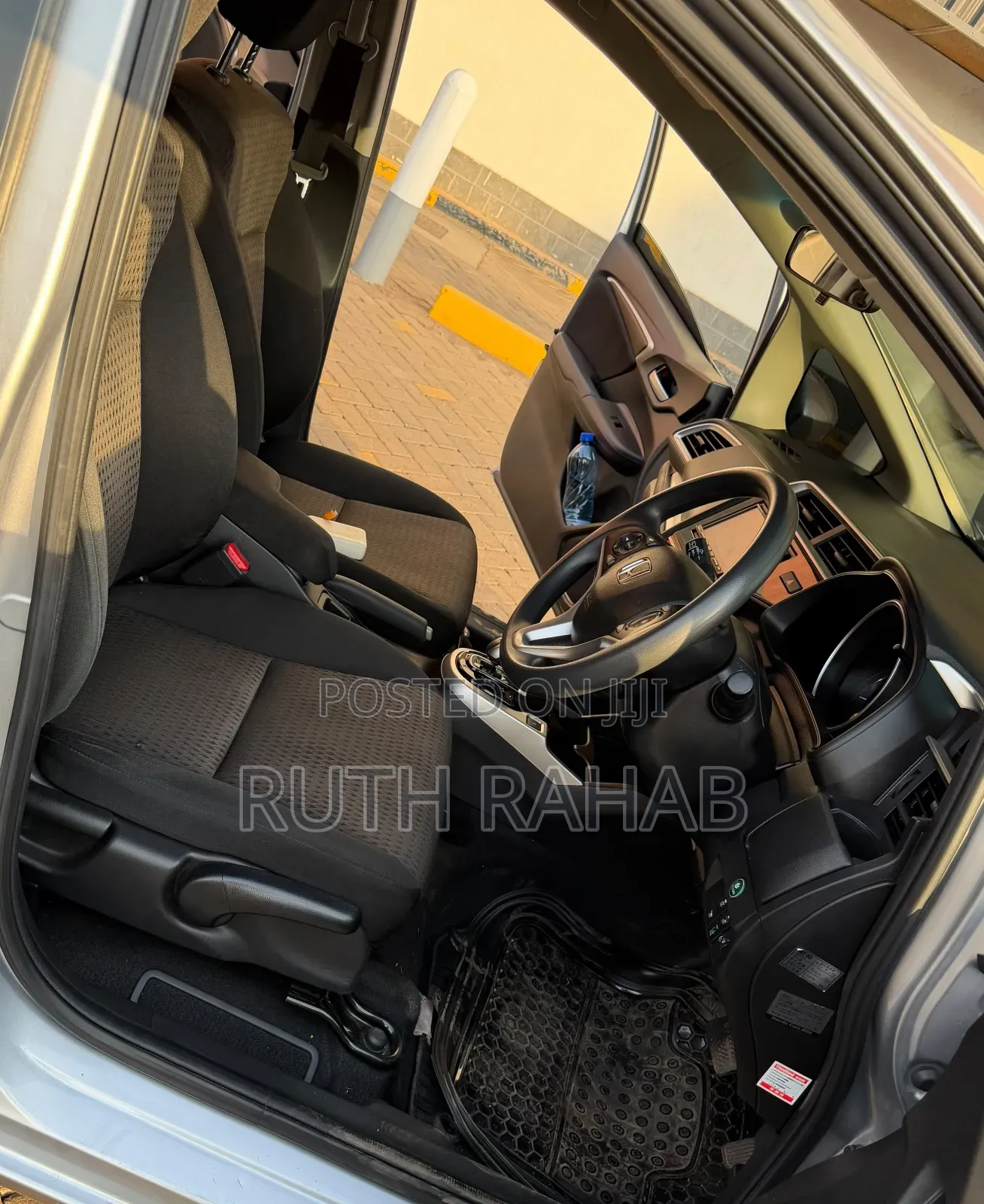 Honda Fit 2018 Silver
