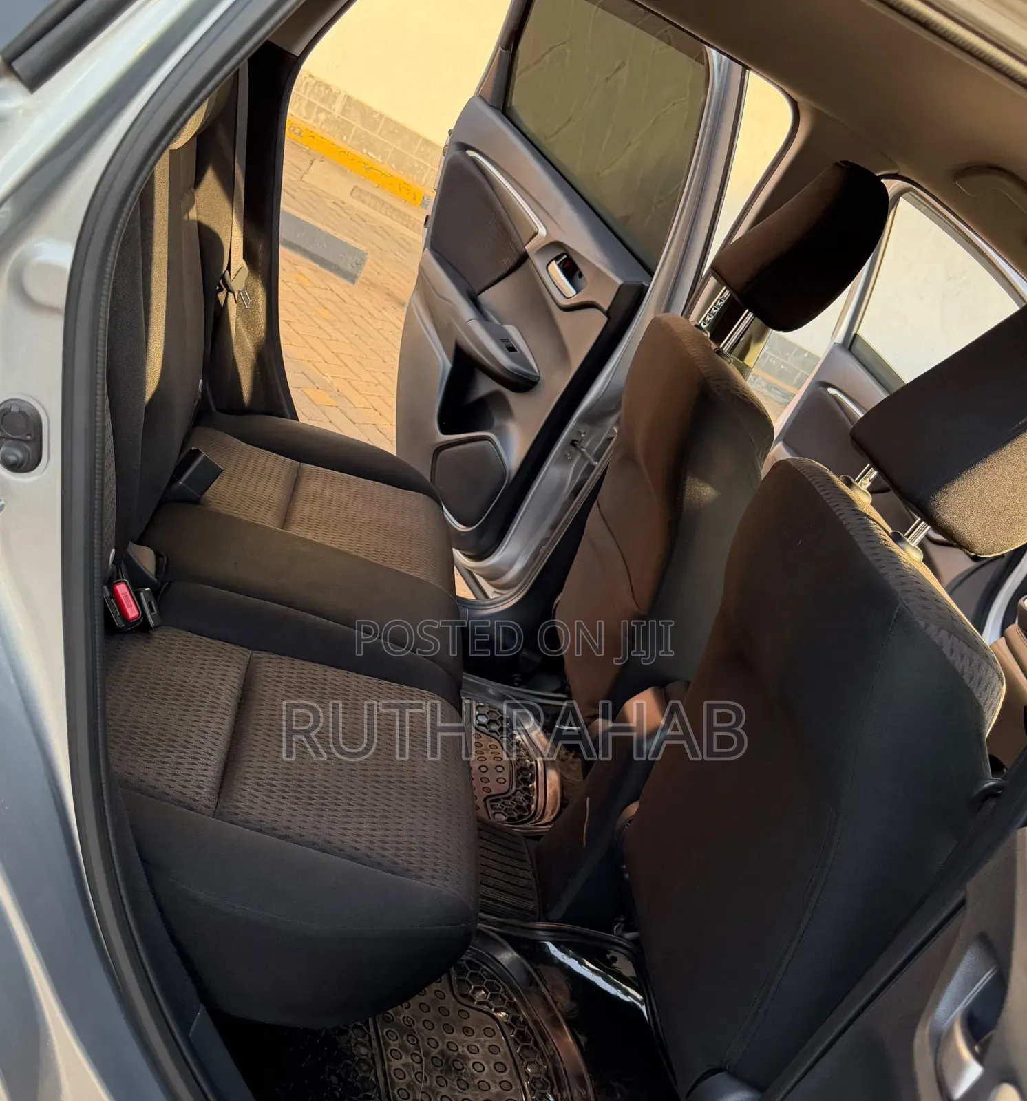 Honda Fit 2018 Silver