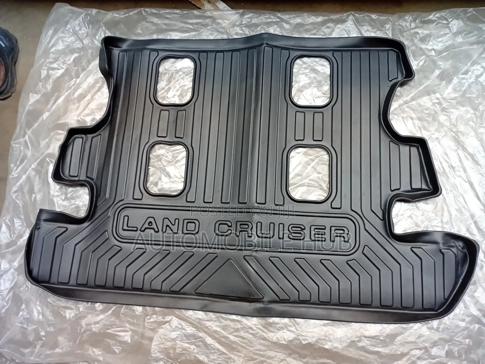 LC 200 Boot Mat | Toyota Land Cruiser 200 Cargo Mat