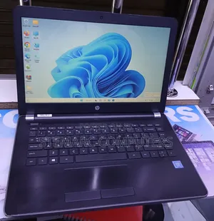 Laptop HP 14-ep0063 8GB Intel Celeron SSD 160GB