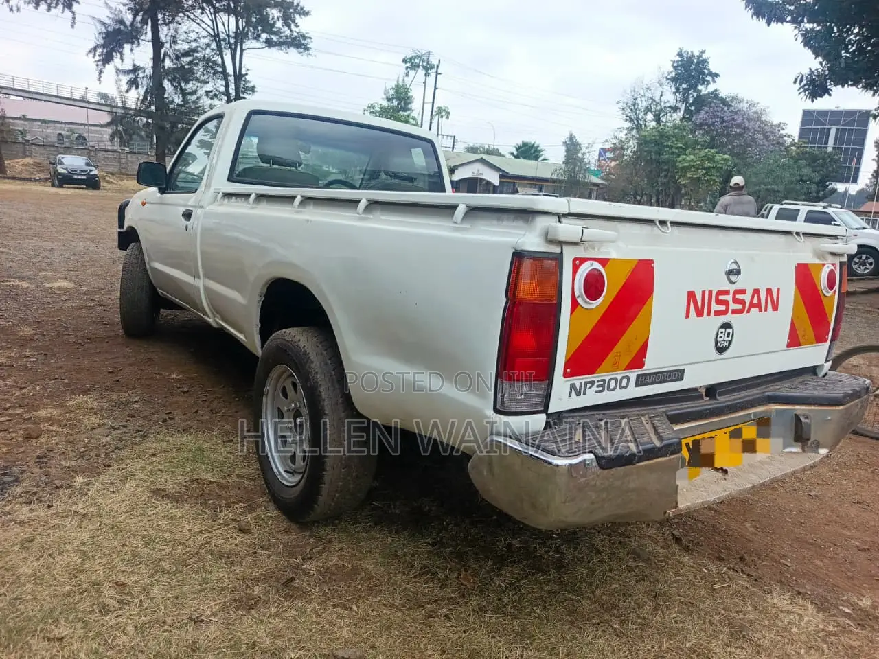 Nissan Hardbody 2015 White