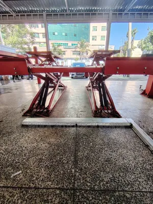 Multiple Safety Protection System Big Scissor Carlift Machine Sunshine