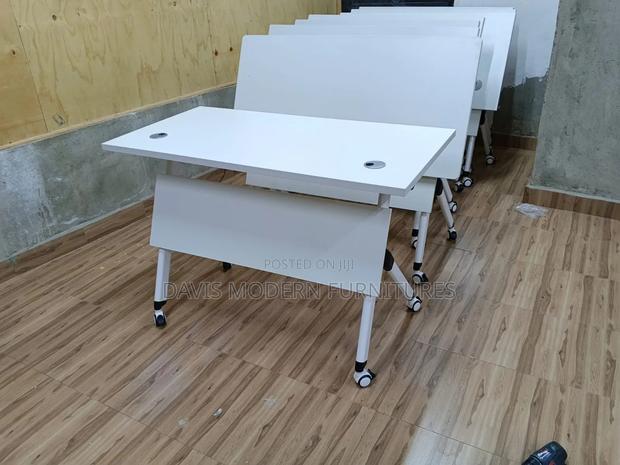Meeting Table - main view