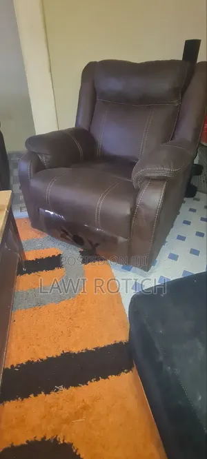 6 Seater Recliner Sofa