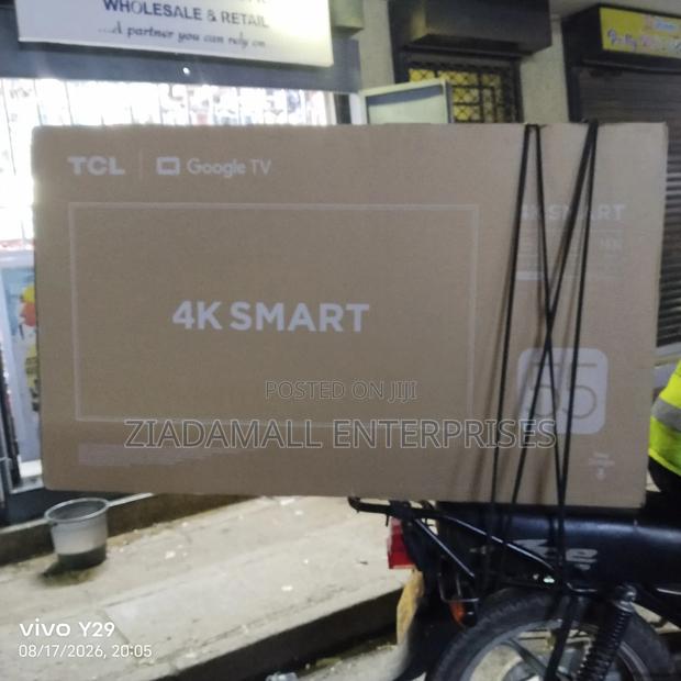 Big Size 55inches TCLS Google Smart TV. Clarity
