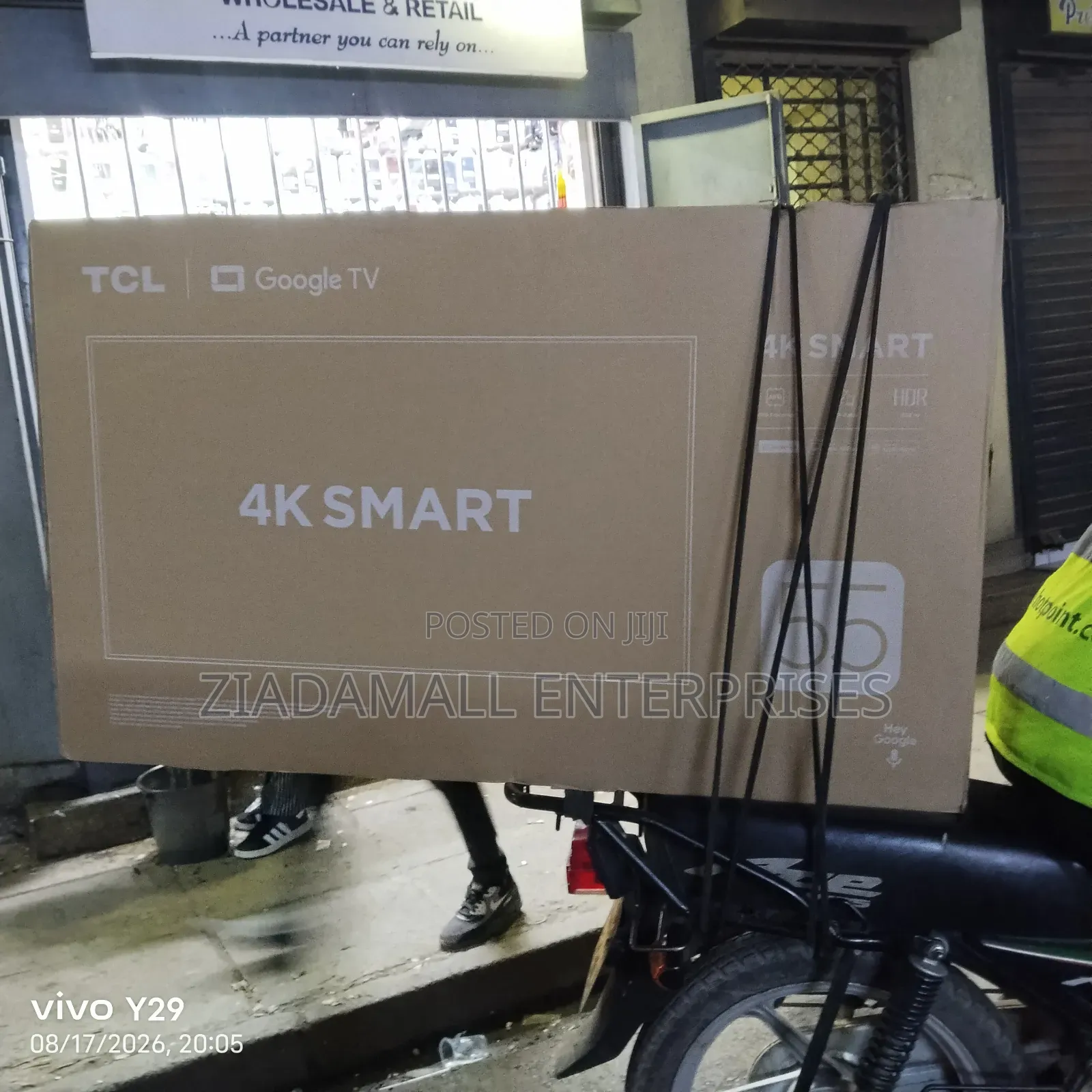 Original Make. With 2years Warranty TCL 55inches Smart TV