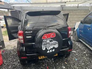 Toyota Rush 1.5 AWD 2008 Black