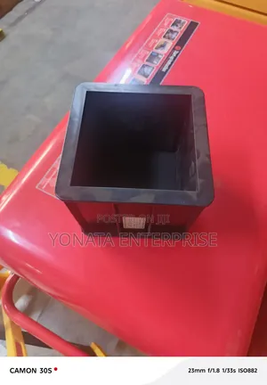 Heavy Duty Plastic Concrete Cube Moulds